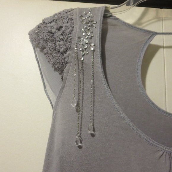 Heather B Grey Top w/  Embellished Sleeves -Medium - Picture 7 of 8